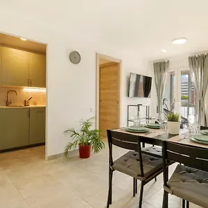 https://apartamento-cerca-de-la-playa.topbarcelonahotels.com